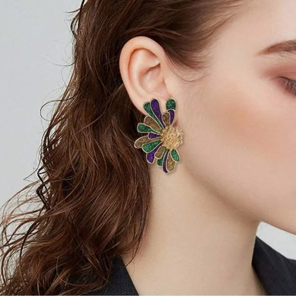2/$30🌵 Gold Green Purple Flower Earrings Zara Large Mardi Gras Carnival NEW - Picture 4 of 10